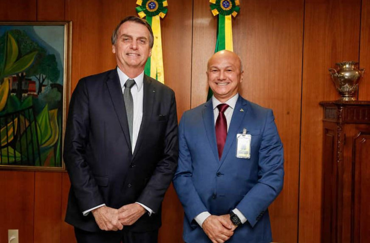 CORONEL MENEZES  PODERÁ SER O RESPONSÁVEL EM ASFALTAR A BR -319