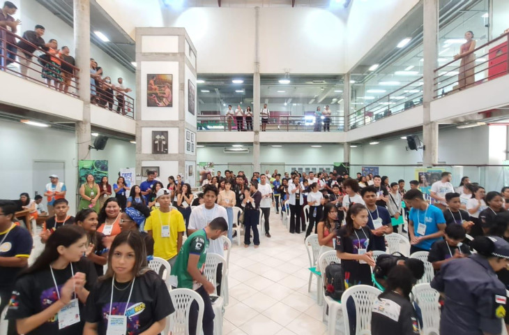 Adolescentes do Solimões, participam do 1º Encontro dos NUCAs em Tefé