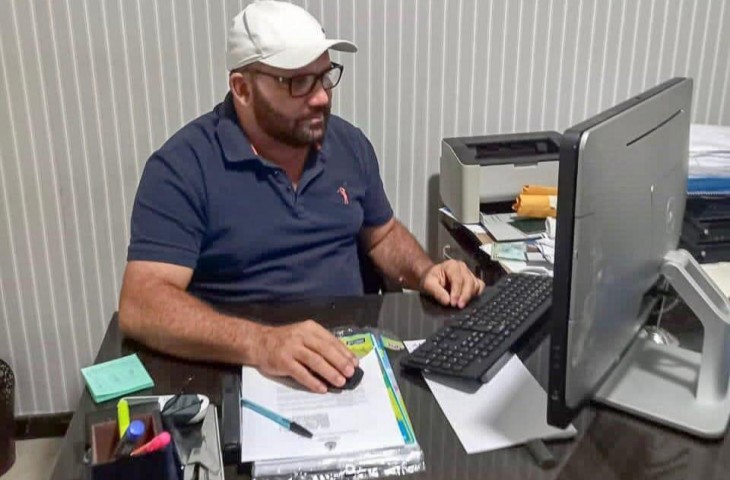 DURANTE PANDEMIA, PREFEITURA DE TEFÉ TRABALHA 24hs POR DIA PARA SALVAR VIDAS. DURANTE PANDEMIA, PREFEITURA DE TEFÉ TRABALHA 24hs POR DIA PARA SALVAR VIDAS.