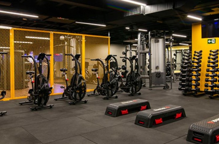 ACADEMIAS DE GINÁSTICAS, ABREM DAS 6H ÀS 11H, DE SEGUNDA A SÁBADO, COM LIMITE DE 50% DA CAPACIDADE. ACADEMIAS DE GINÁSTICAS, ABREM DAS 6H ÀS 11H, DE SEGUNDA A SÁBADO, COM LIMITE DE 50% DA CAPACIDADE.