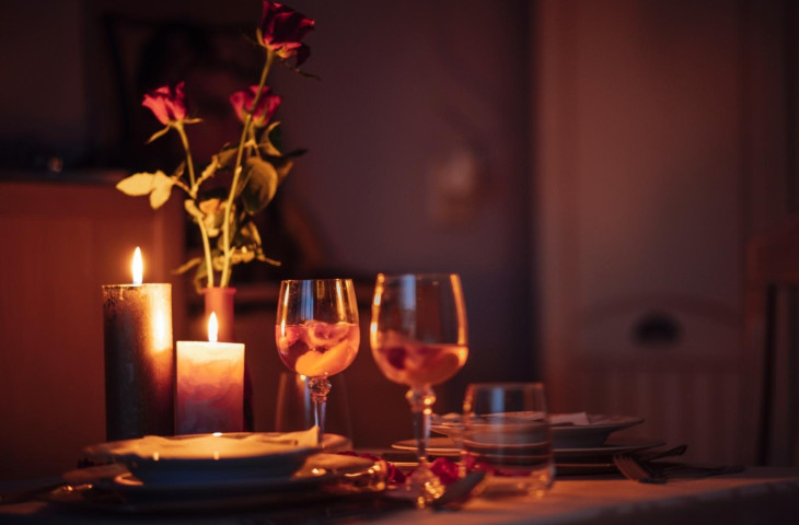 Dia dos Namorados:  84% dos bares e restaurantes esperam alta de faturamento na data Dia dos Namorados:  84% dos bares e restaurantes esperam alta de faturamento na data