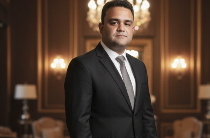 Vanderley Júnior se destaca no setor primário e recebe o prêmio “Destaque do Ano” no evento Status Manaus 2025 Vanderley Júnior se destaca no setor primário e recebe o prêmio “Destaque do Ano” no evento Status Manaus 2025