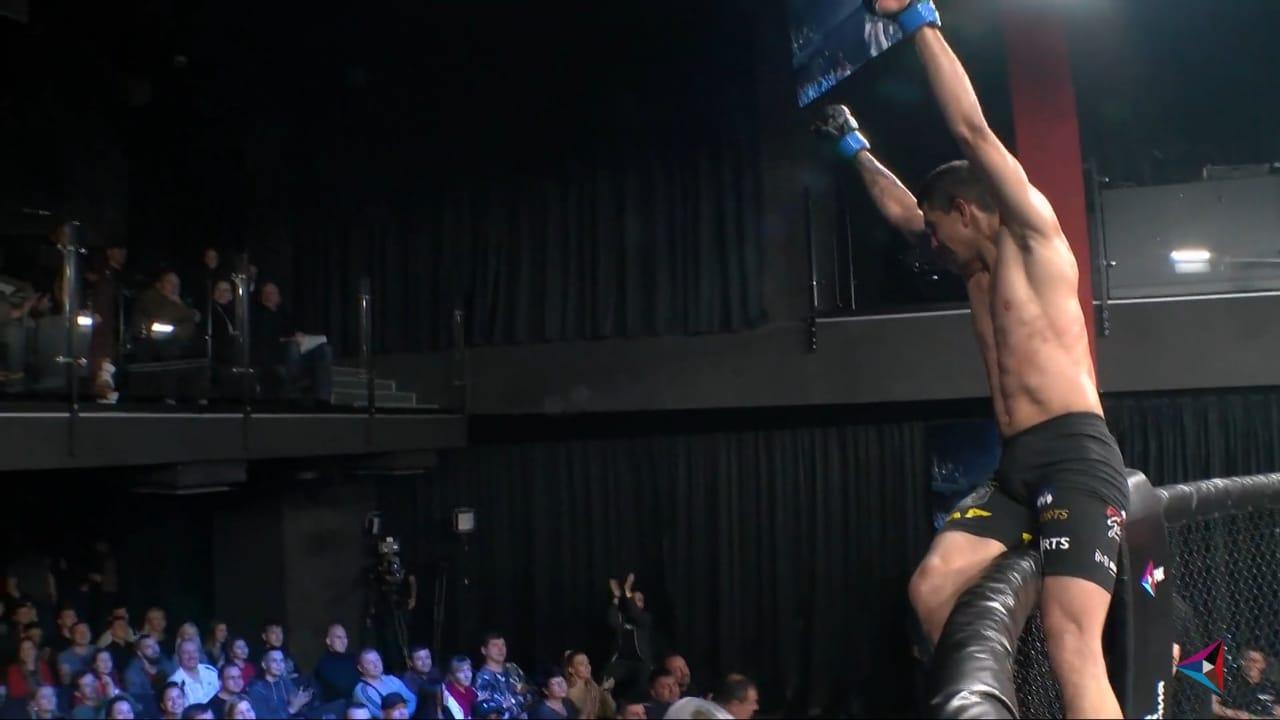 ATLETA DE COARI, ESTADO DO AMAZONAS VENCE RUSSO NO RCC- INTRO
