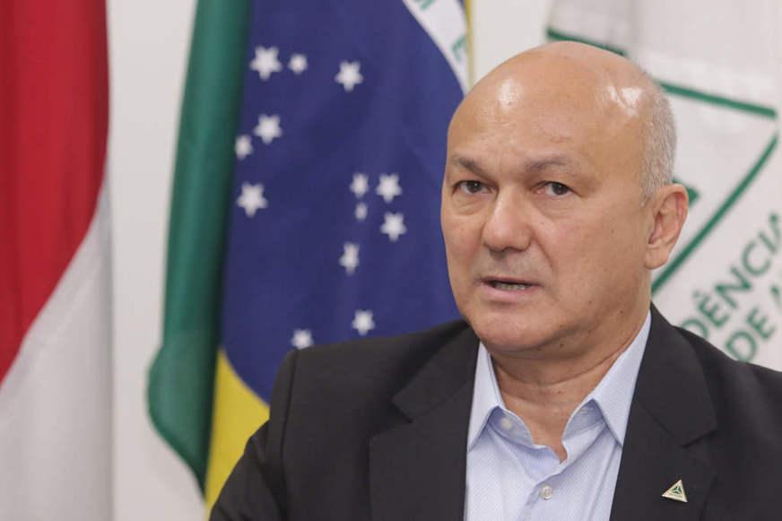 CORONEL MENEZES  PODERÁ SER O RESPONSÁVEL EM ASFALTAR A BR -319