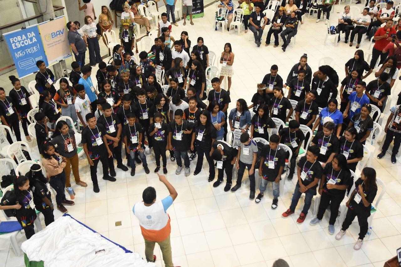 Adolescentes do Solimões participam do 1º Encontro dos NUCAs em Tefé