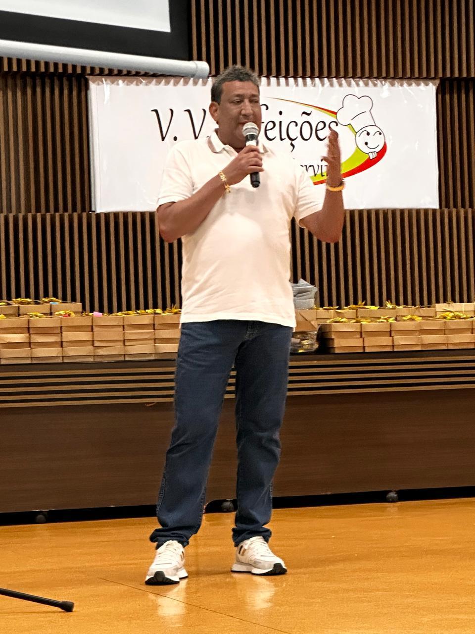 A Empresa V.V. Refeições realizou, no dia 6 de dezembro, o evento 